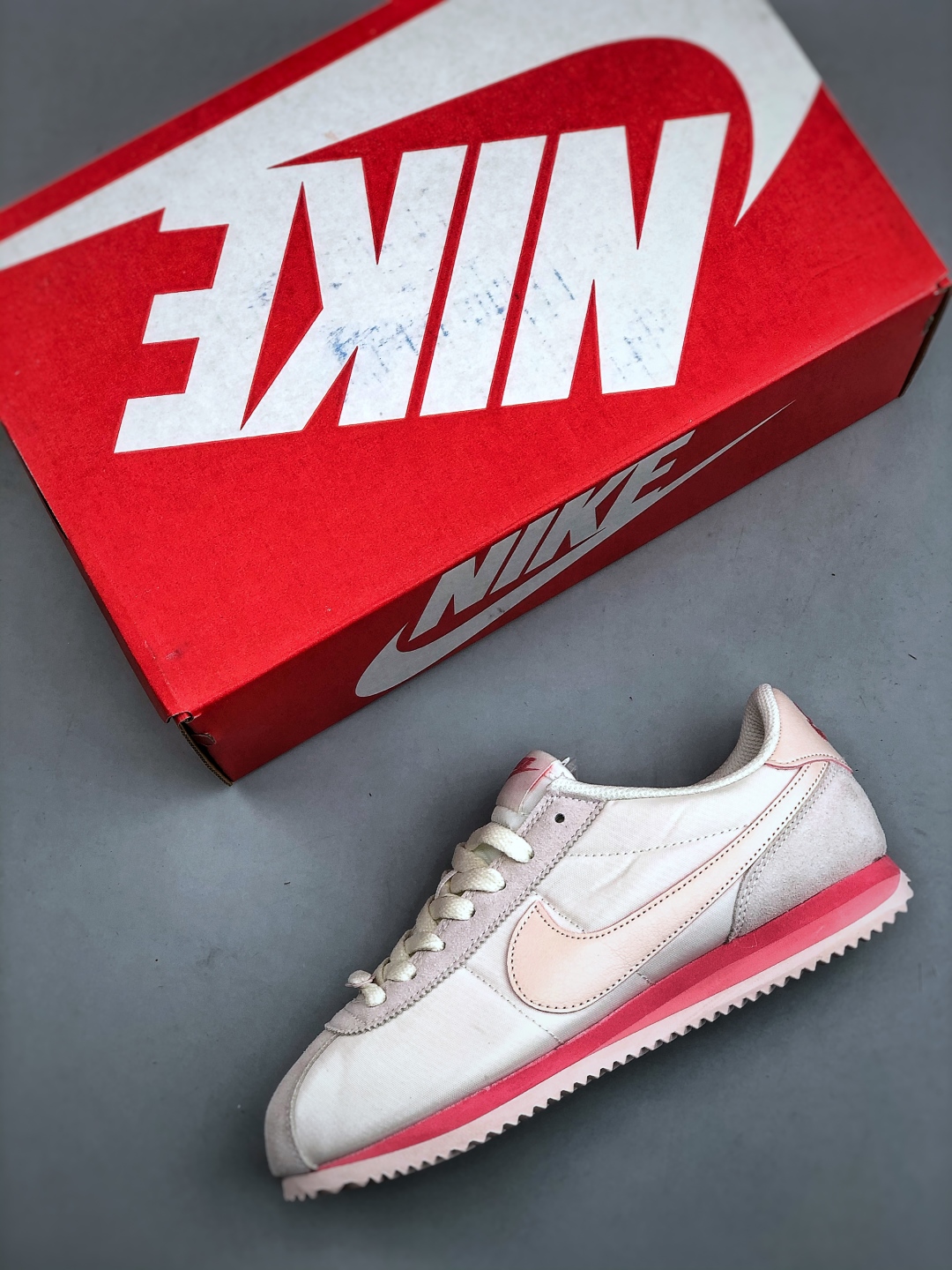Nike Sneakers-319