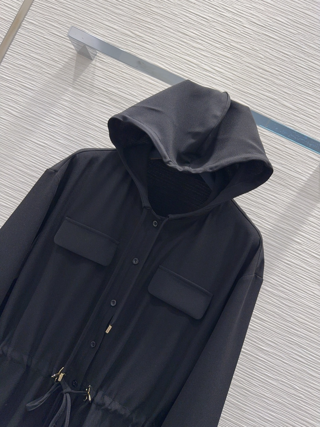 LV Clothing-351