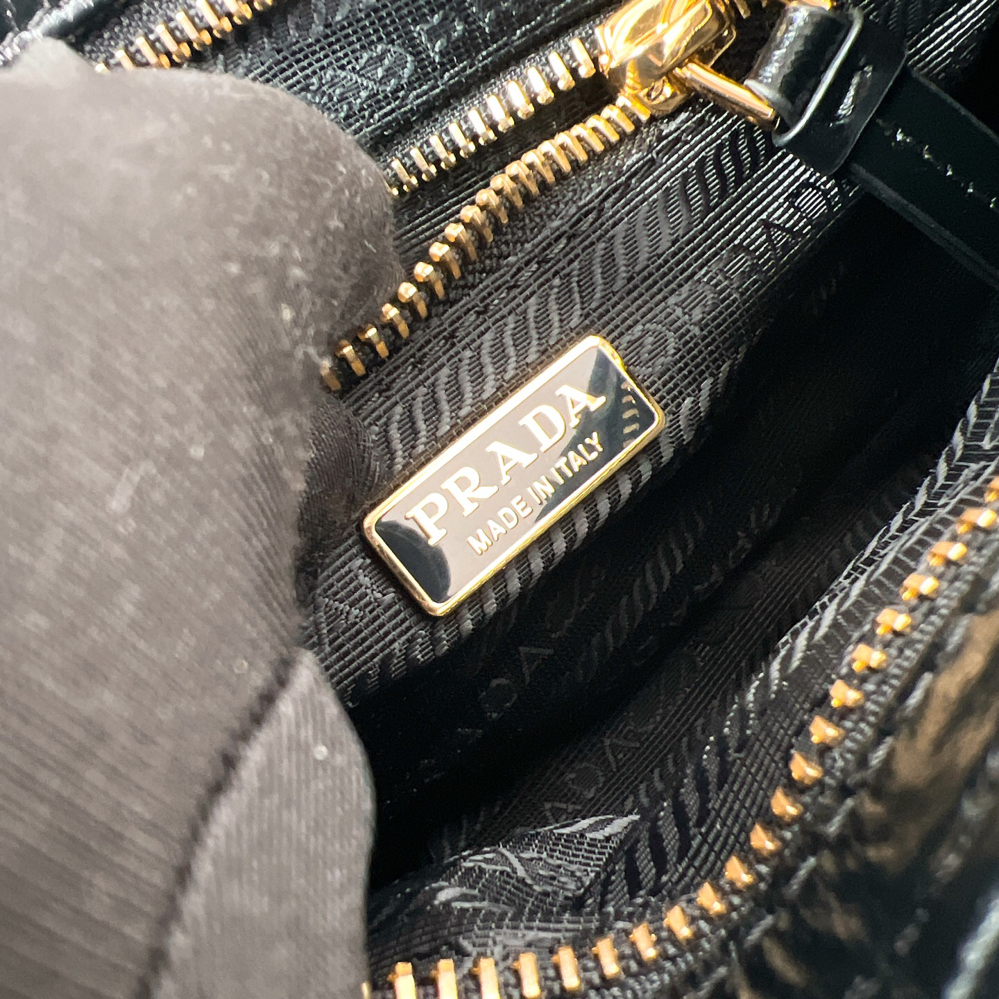 Prada bag-153
