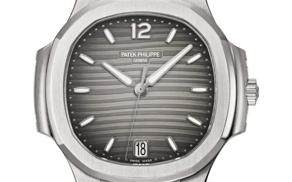 Nautilus 7118/1A-011 Ladies Automatic 35.2 mm,Steel