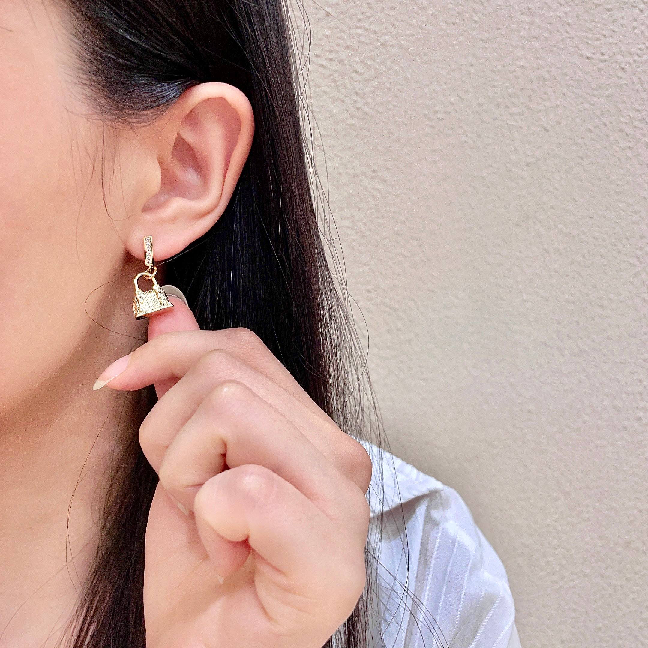 LV earrings-90