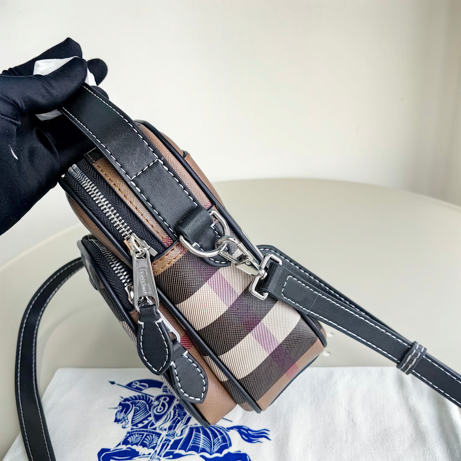 Burberry bag-65