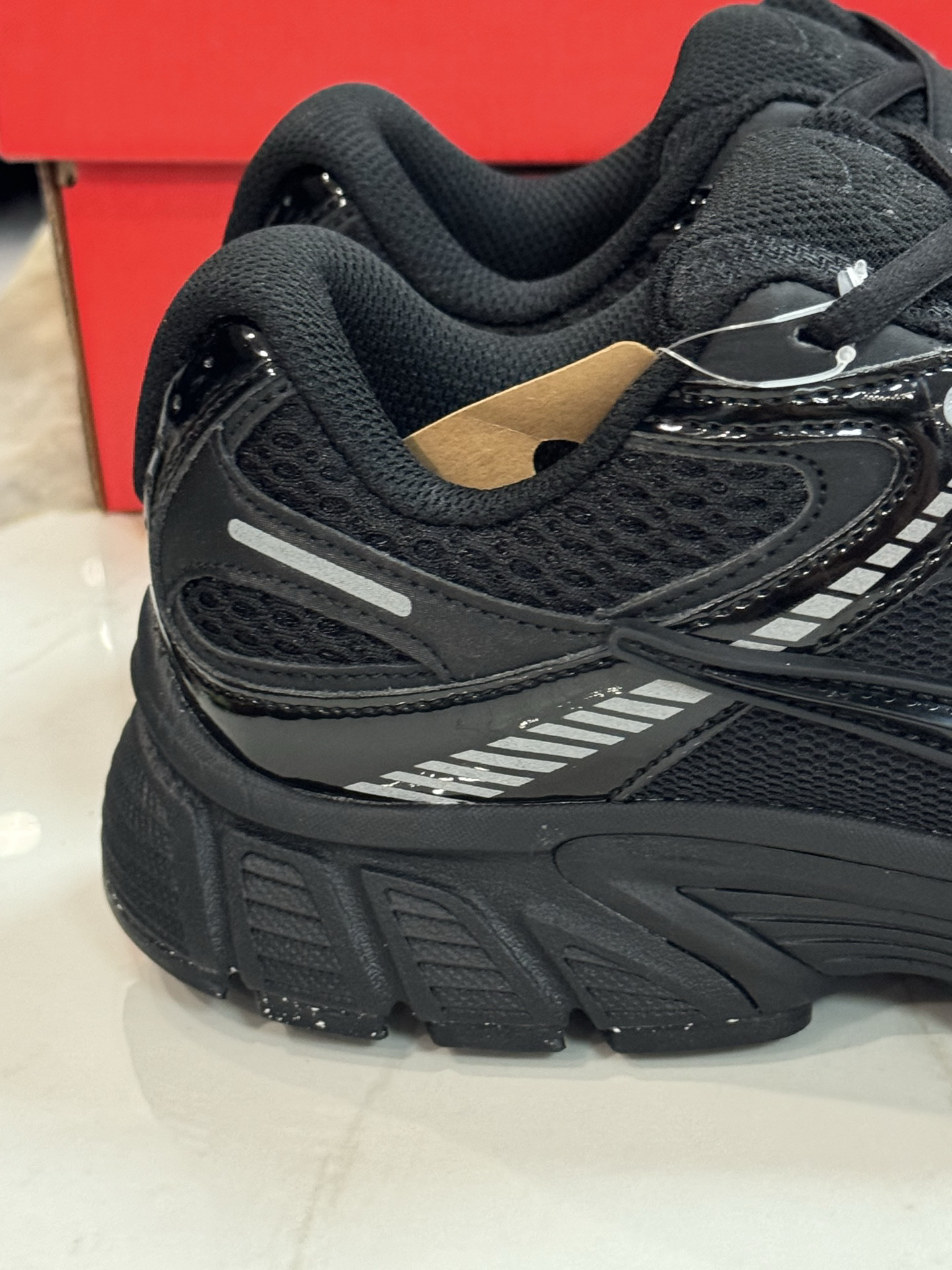 Nike Sneakers-252