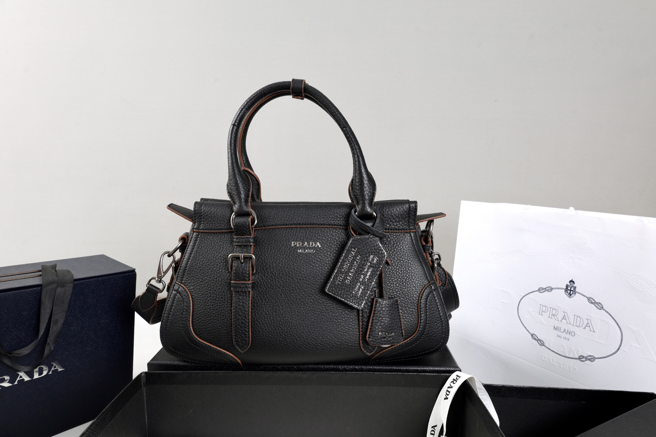 Prada bag-117