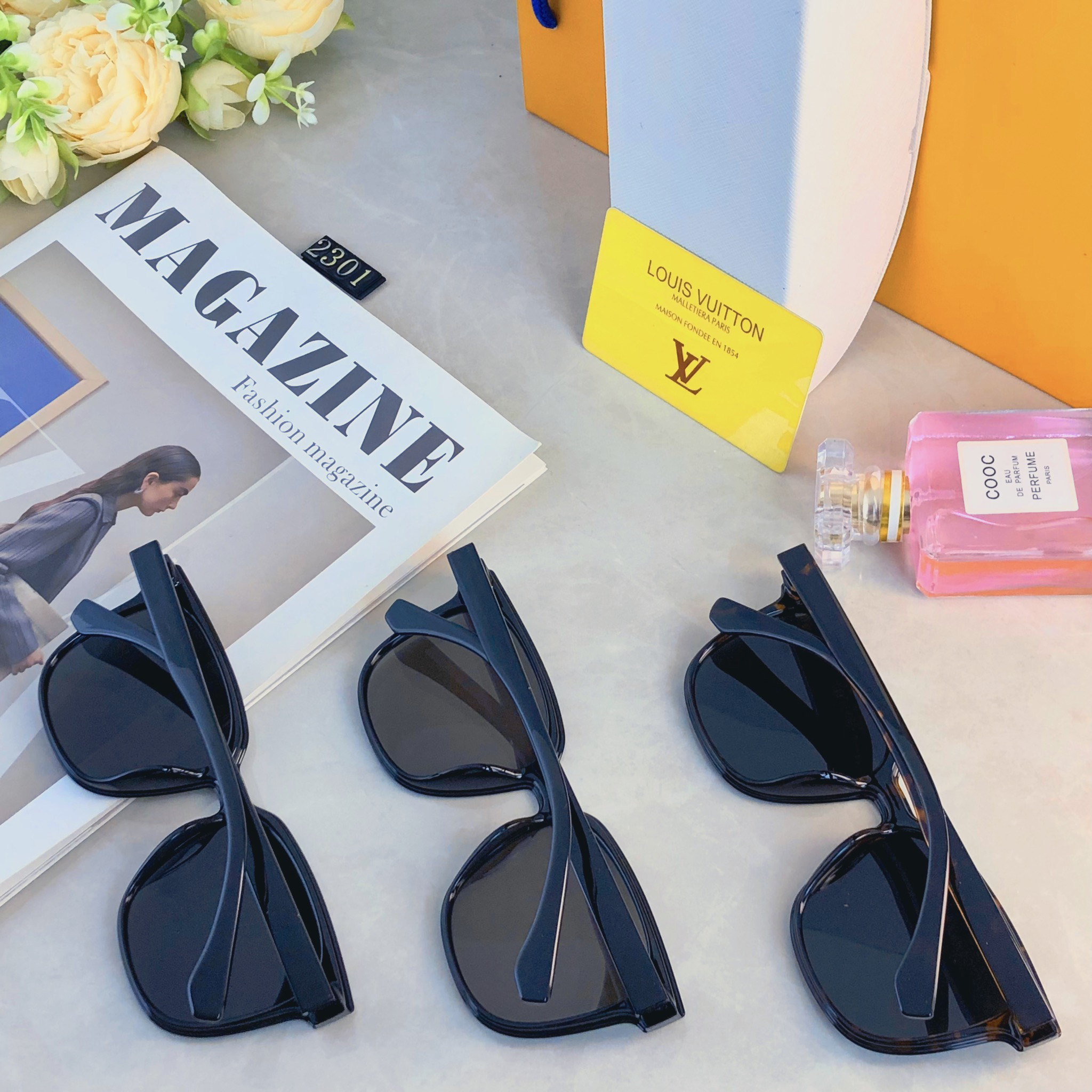 LV glasses-29