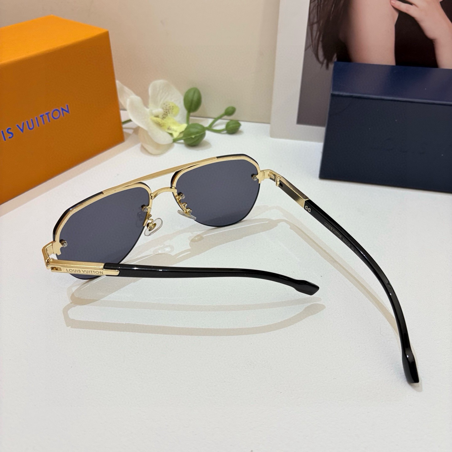 LV glasses-58
