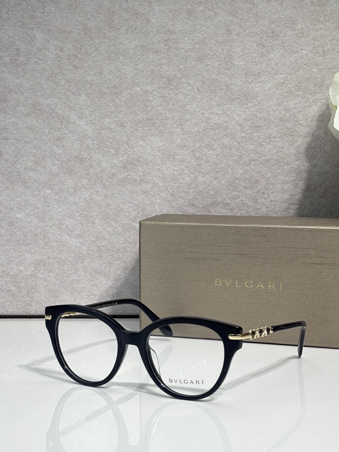 BV glasses-4