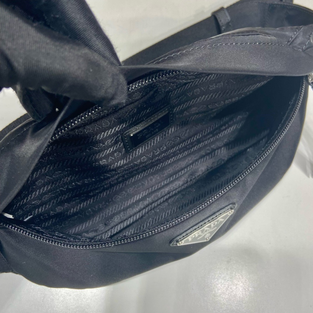 Prada bag-284