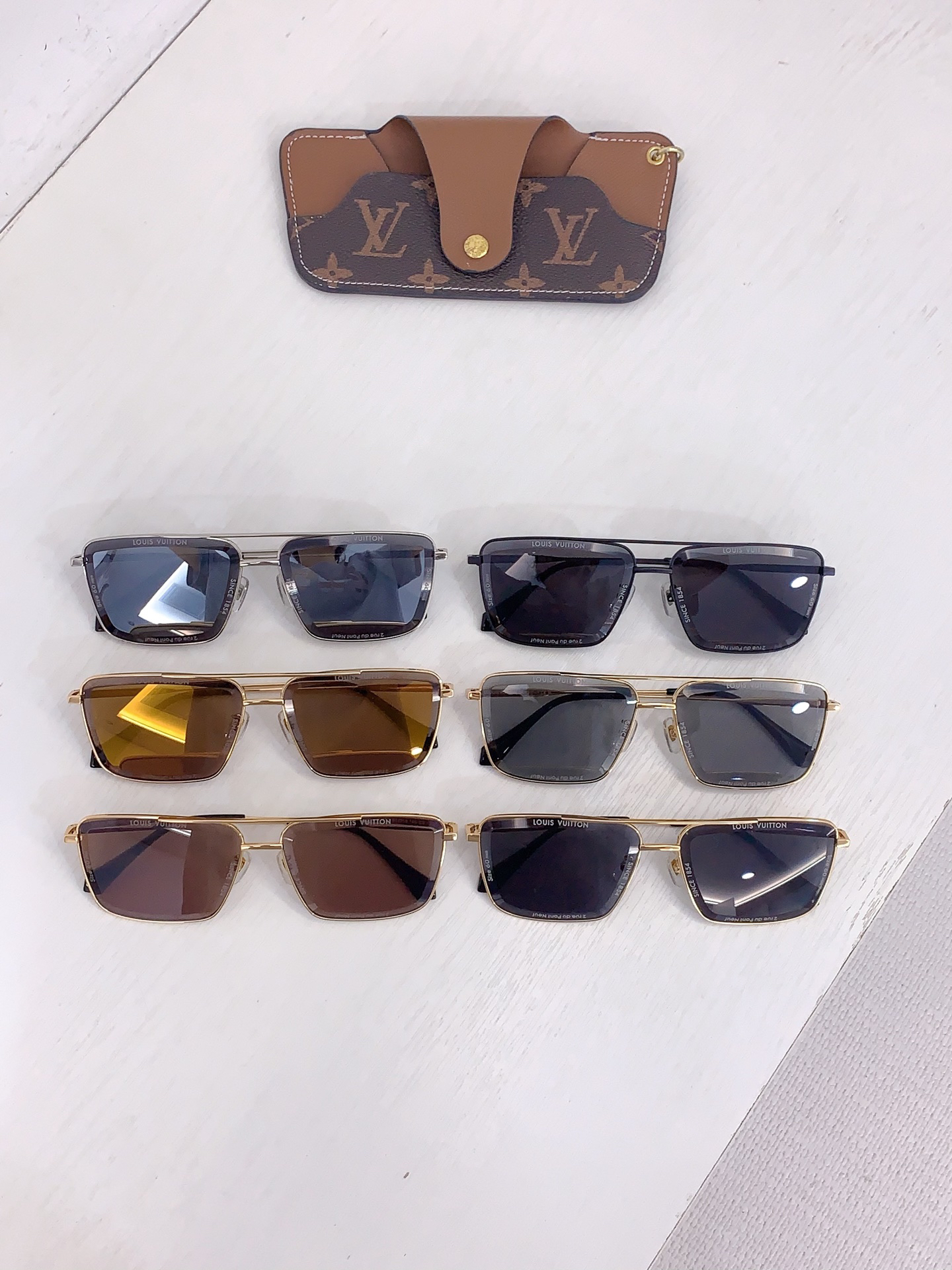 LV glasses-72