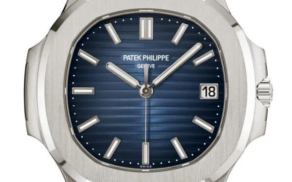 Nautilus 5811/1G-001 Date, Sweep seconds 41 mm,White gold