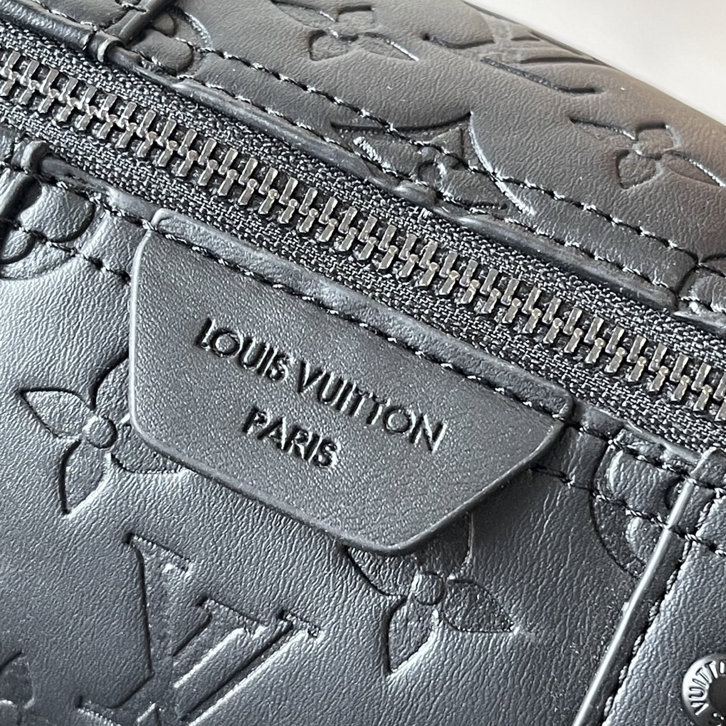 Louis Vuitton bag-153
