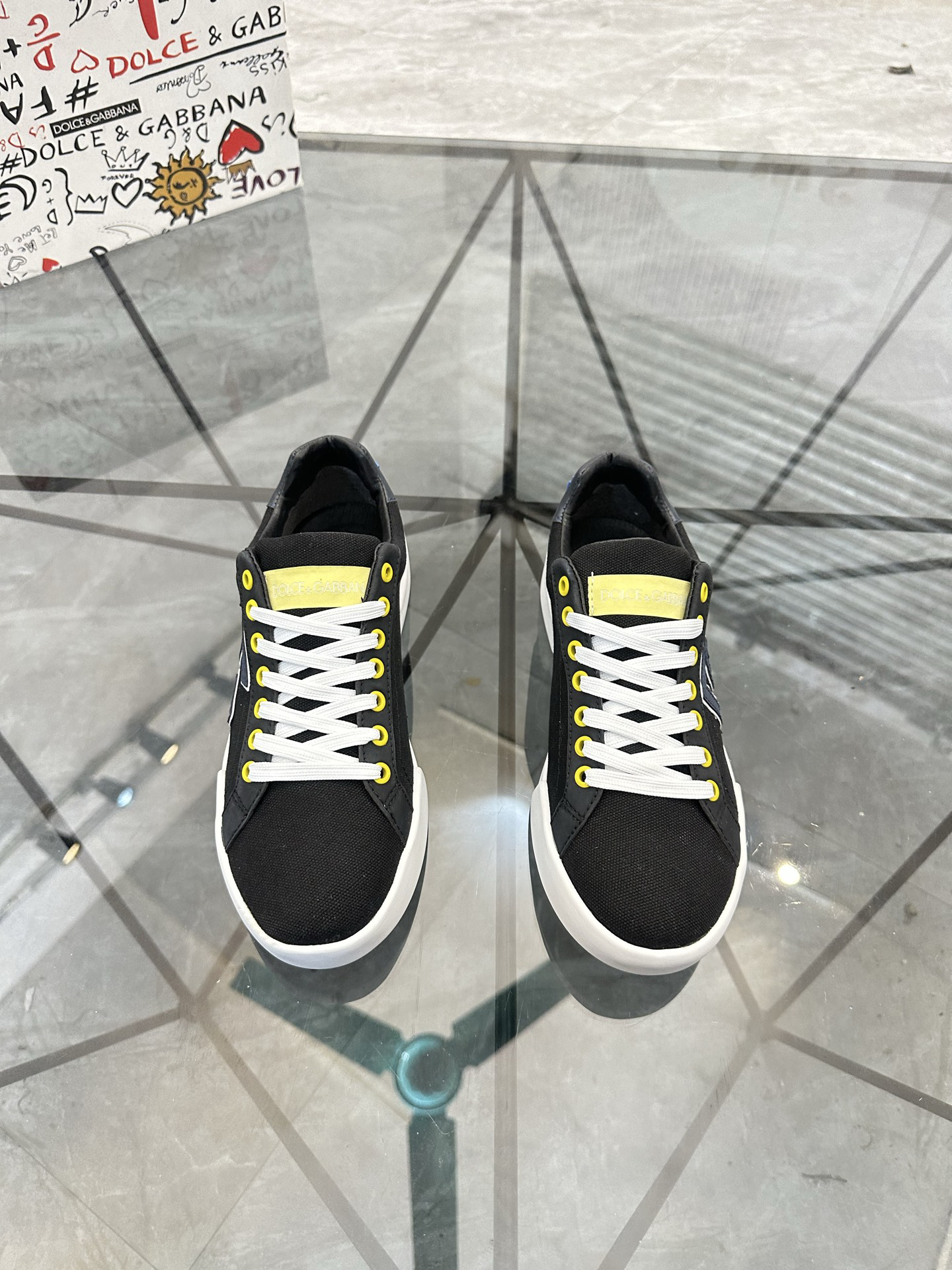 D&G Sneakers-188