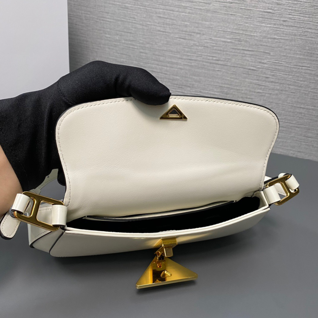 Prada bag-191
