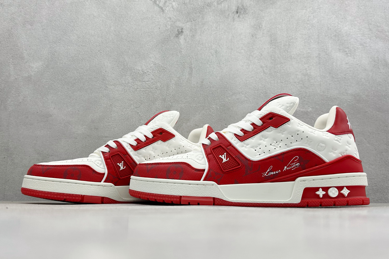 Lv Sneakers-251