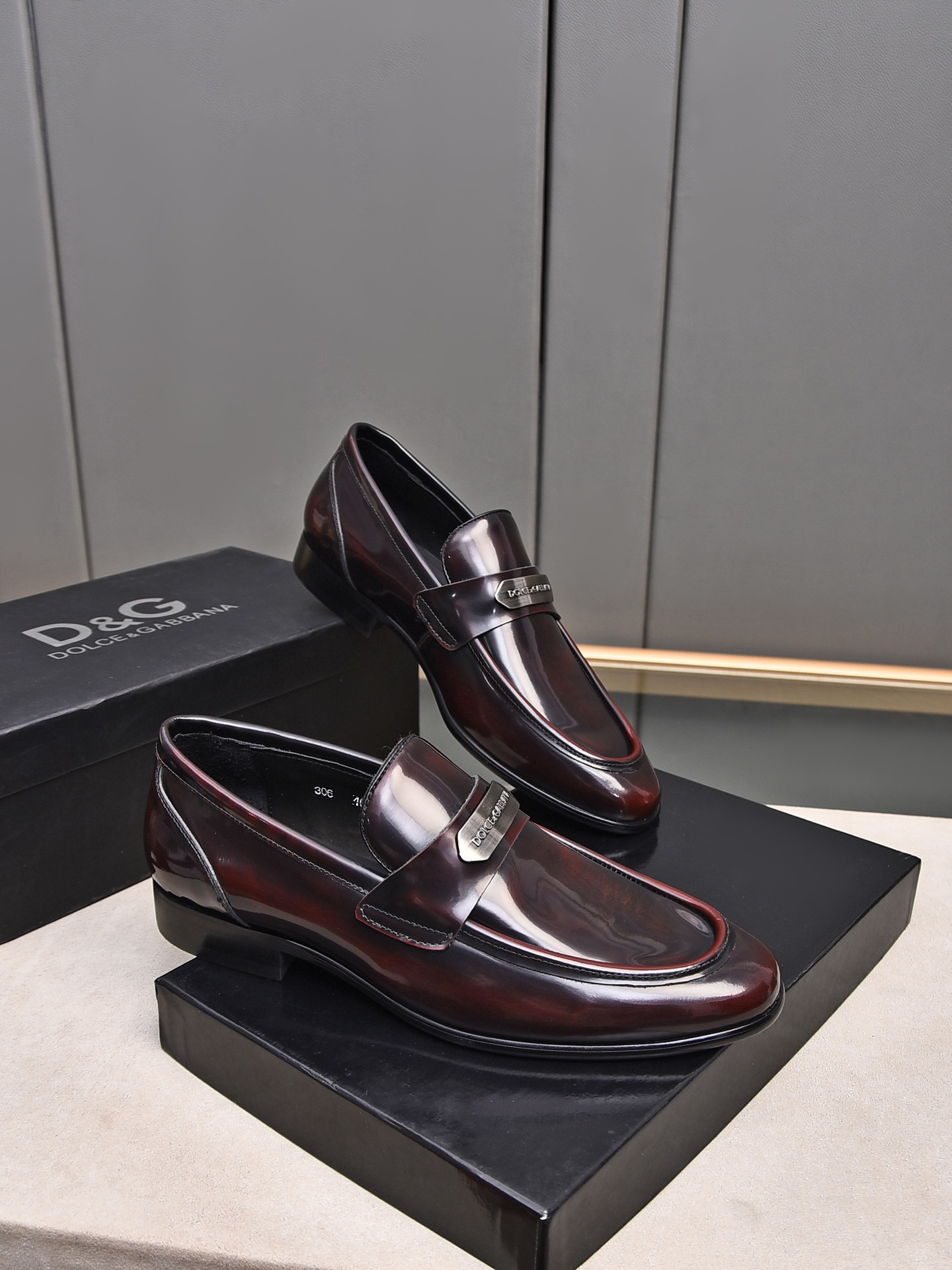 D&G men's leather shoes-56