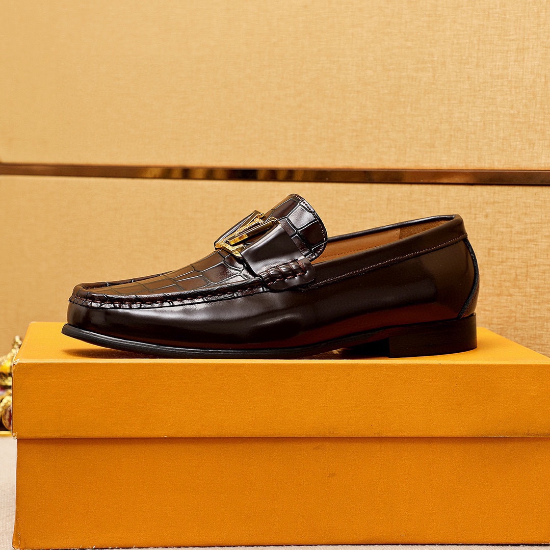 LV men's leather shoes-15