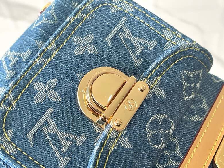Louis Vuitton Hot New Product-212
