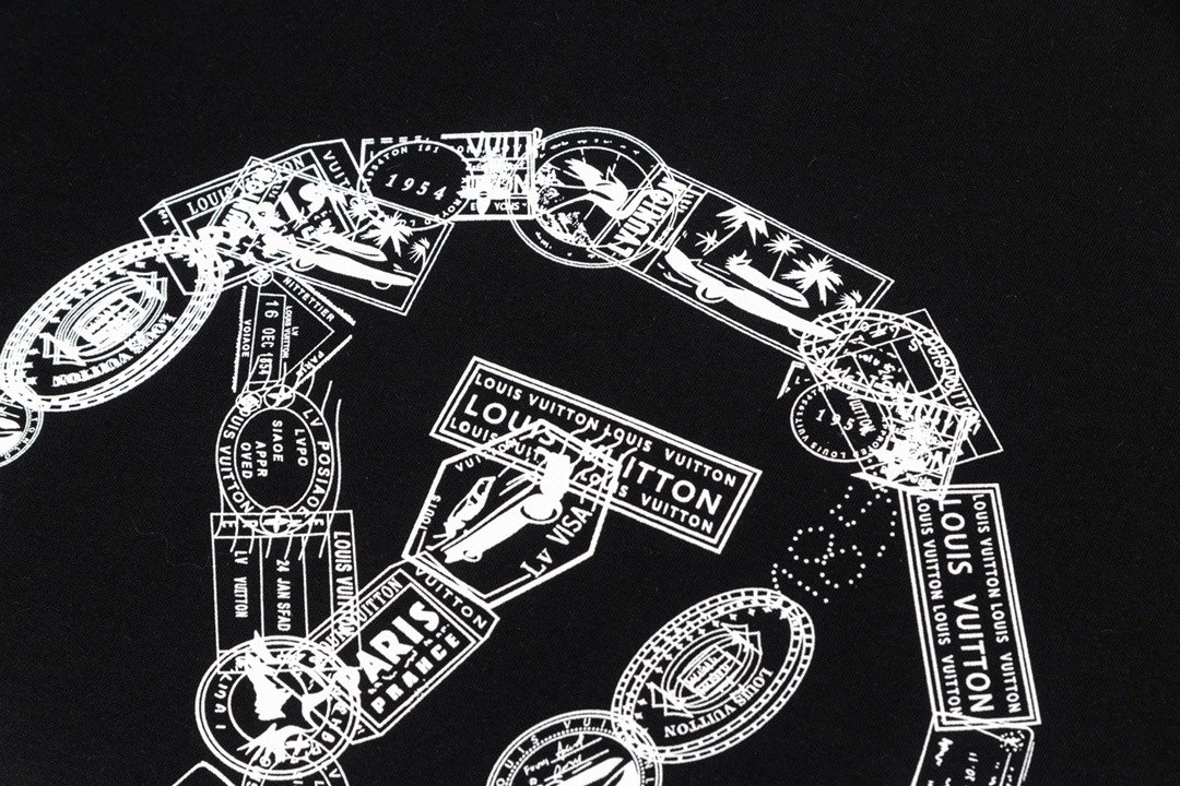 LV clothing-104