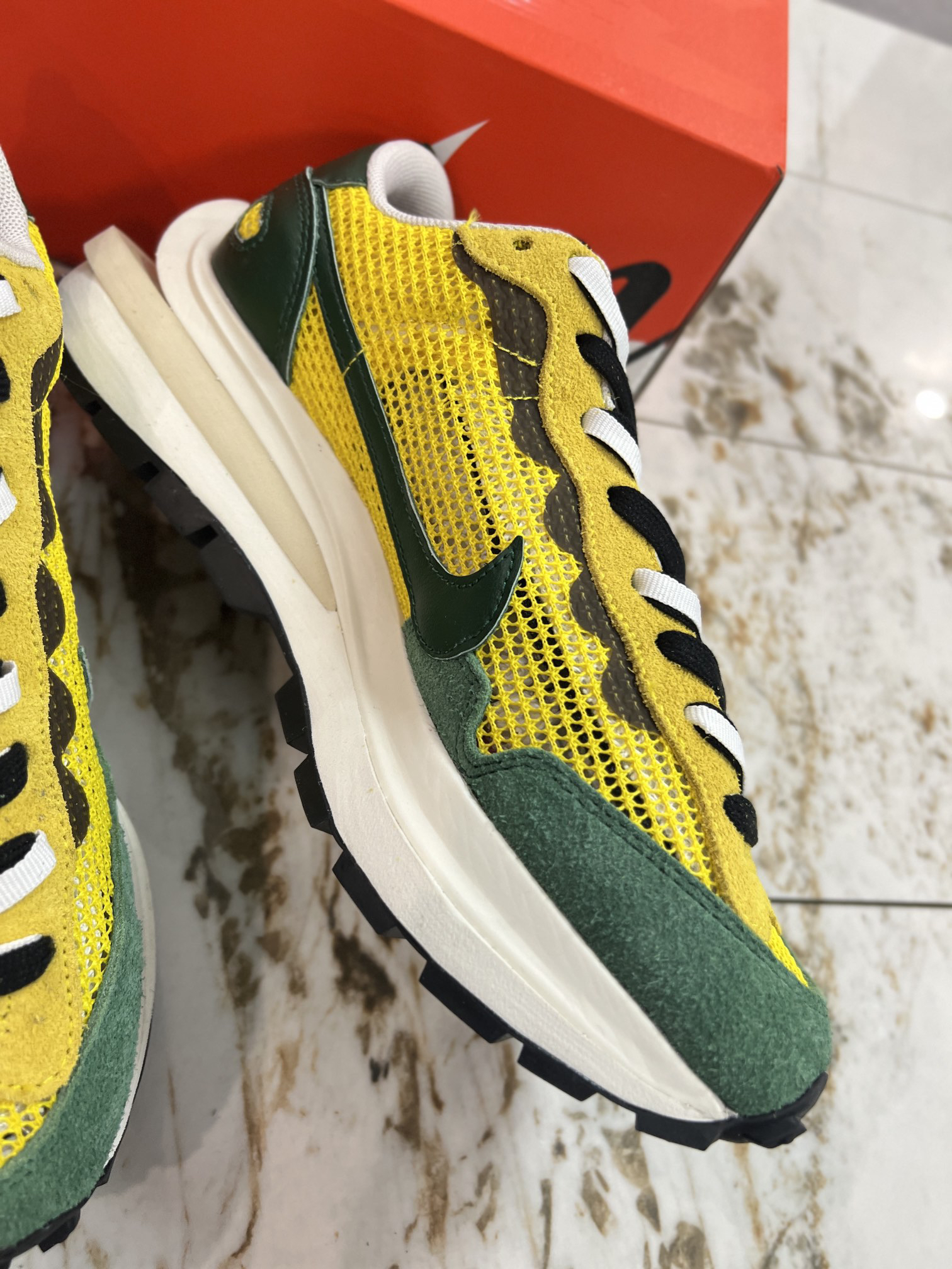 Nike Sneakers-251