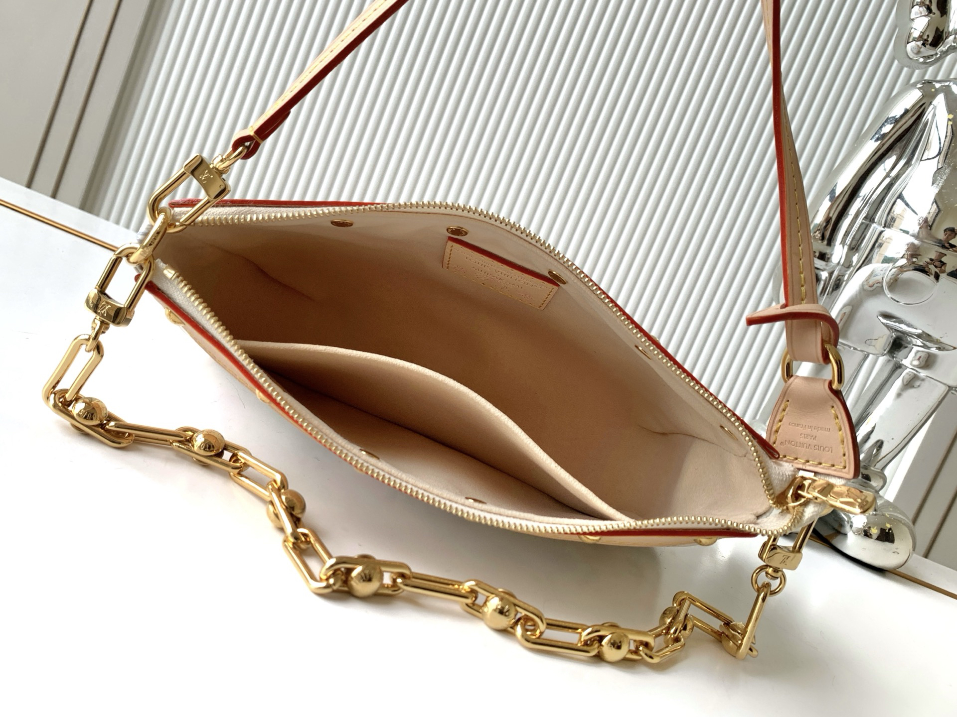 Louis Vuitton bag-165