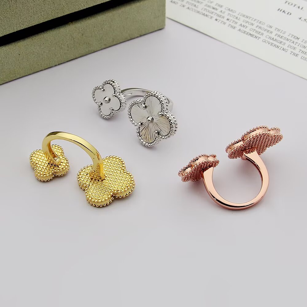 Van Cleef & Arpels ring-87