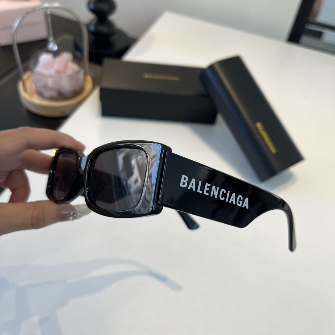 Balenciaga glasses-41