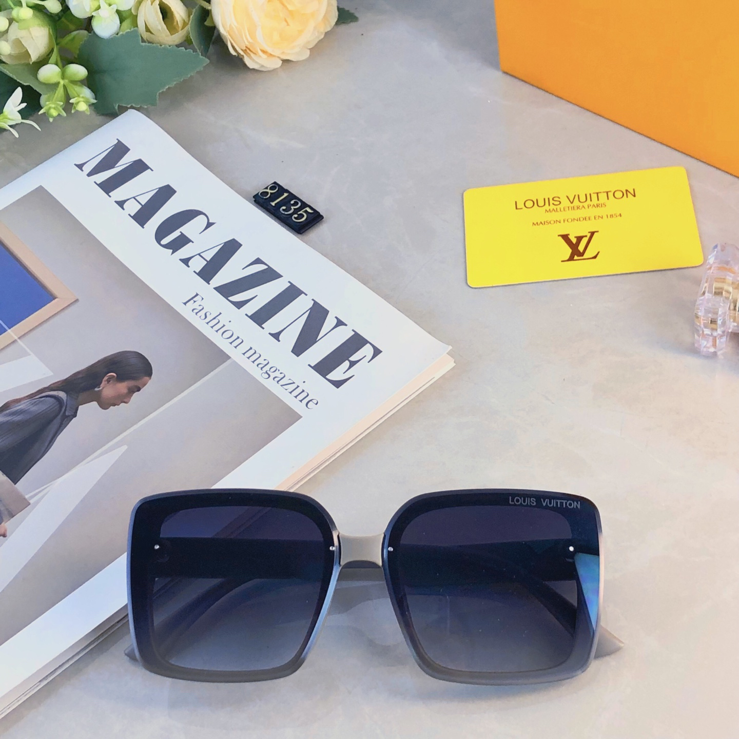 LV glasses-27
