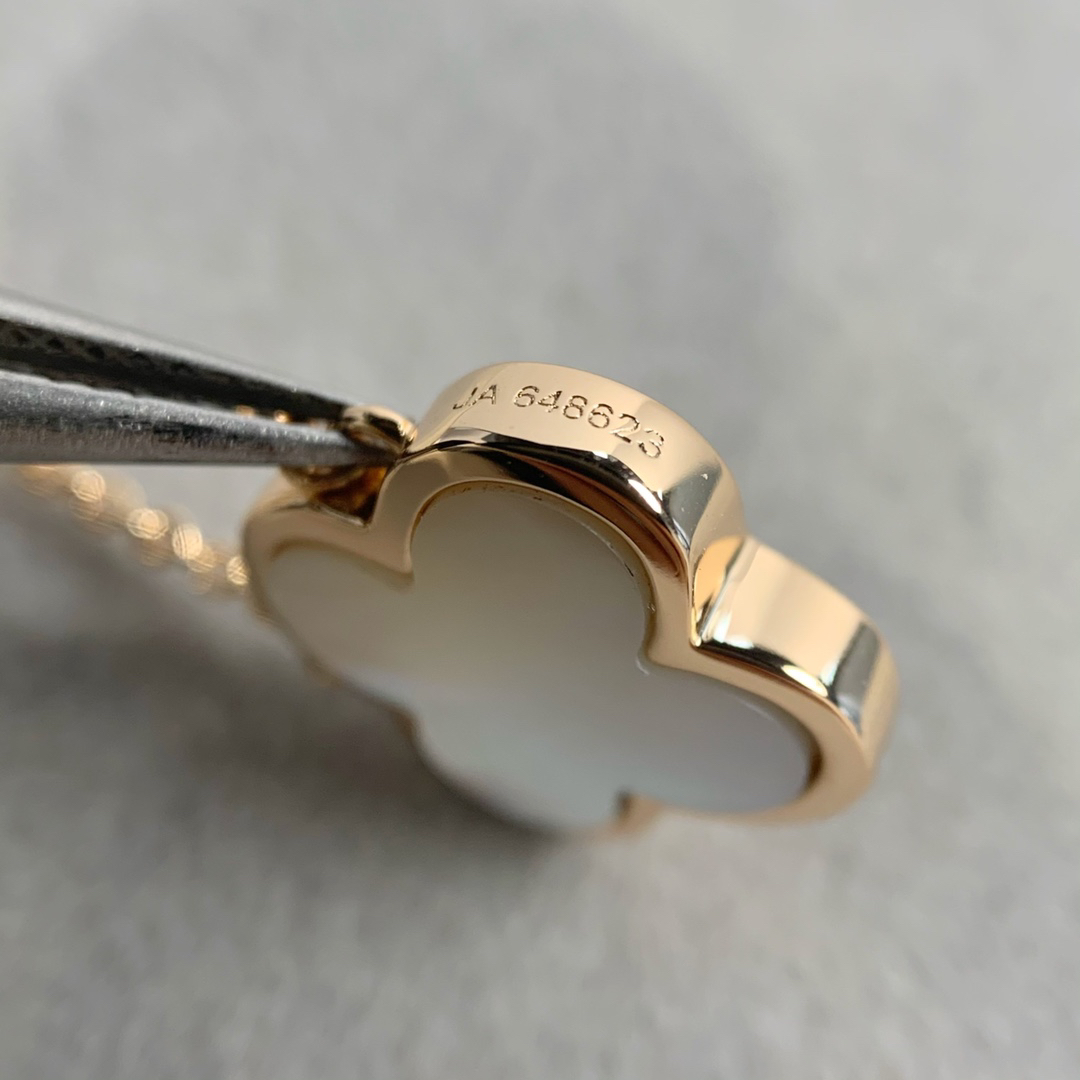 Van Cleef & Arpels necklace-118