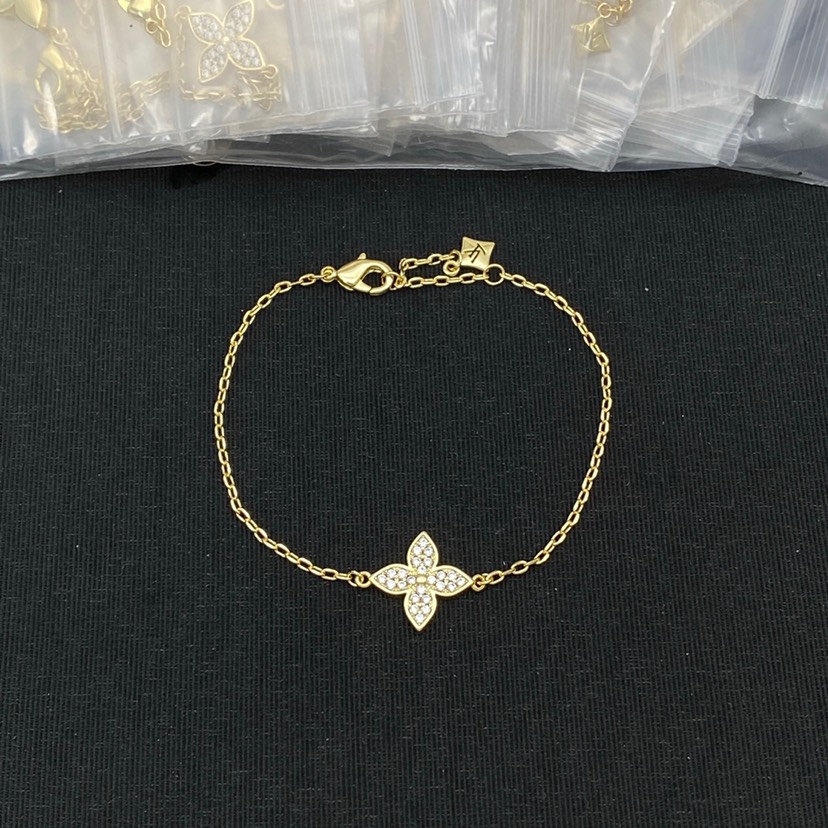 LV Bracelet-92