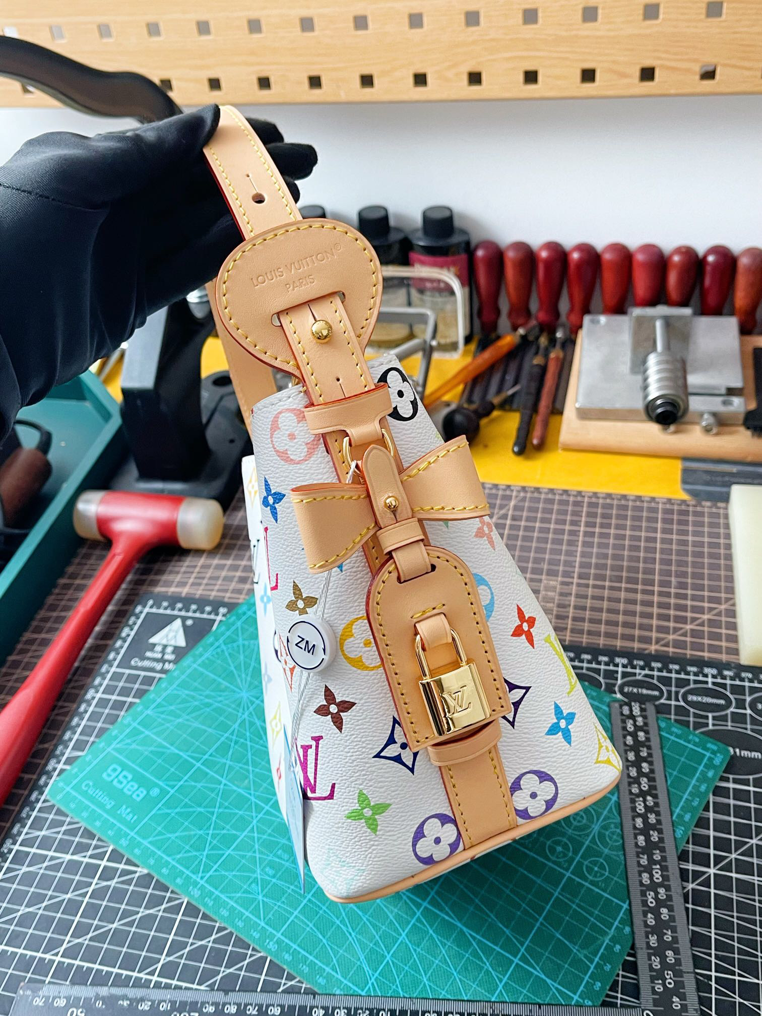 Louis Vuitton bag-21
