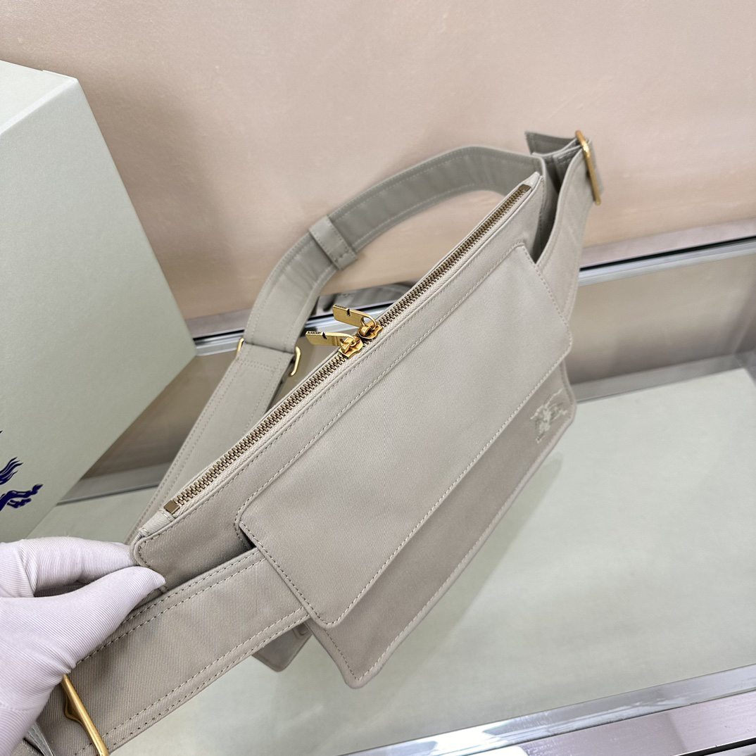 Burberry bag-78