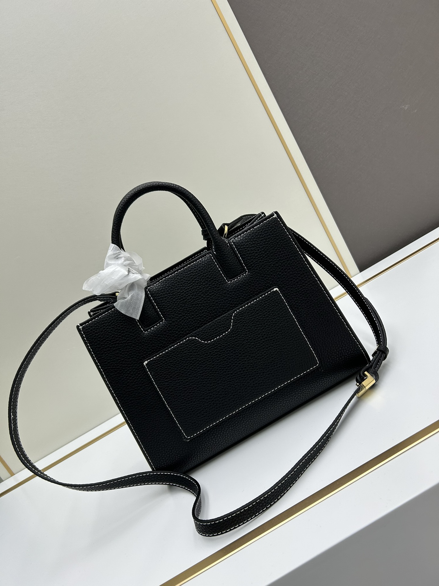 Burberry bag-141