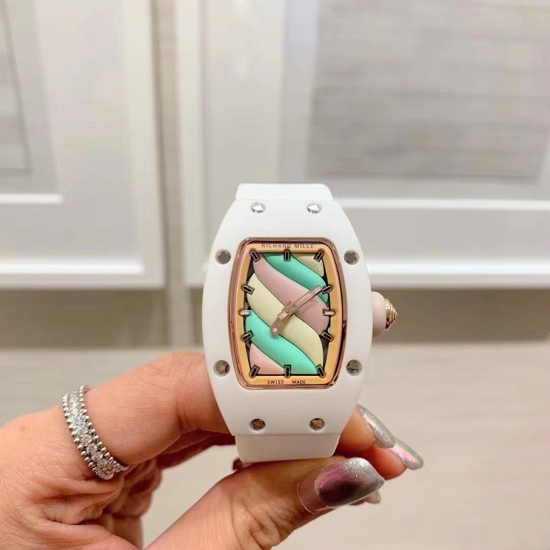 Watch 28
