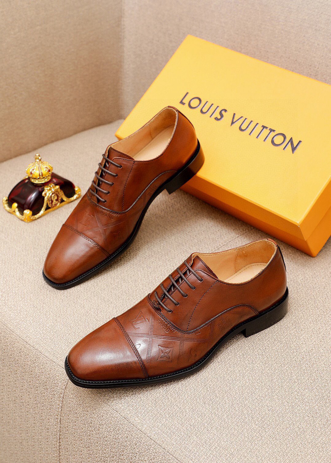LV women's leather shoes-36