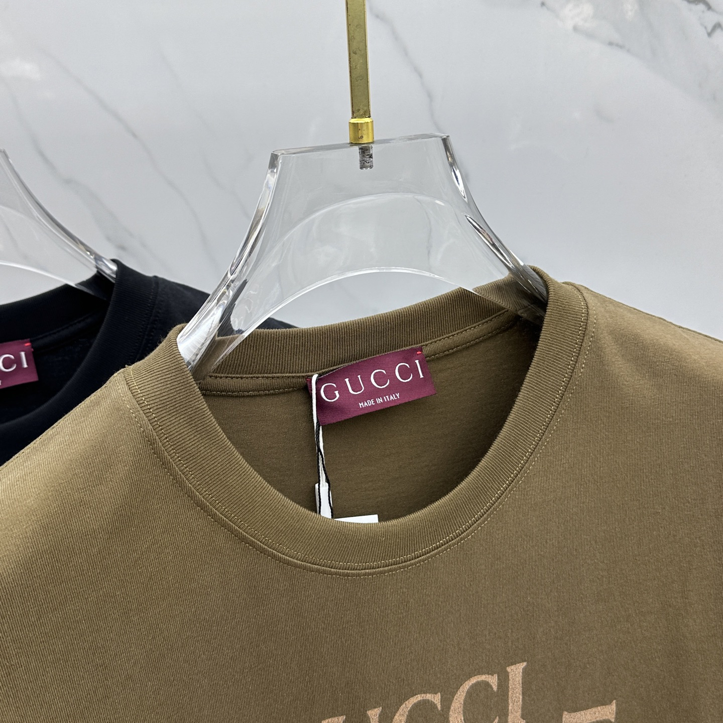 Gucci clothing-27