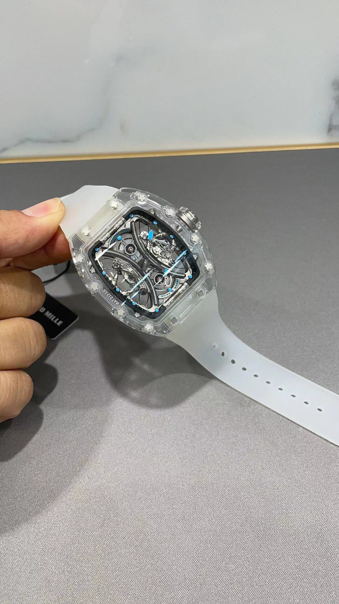 Watch 9