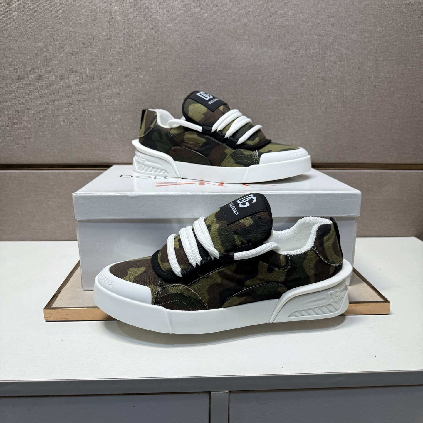 D&G Sneakers-213