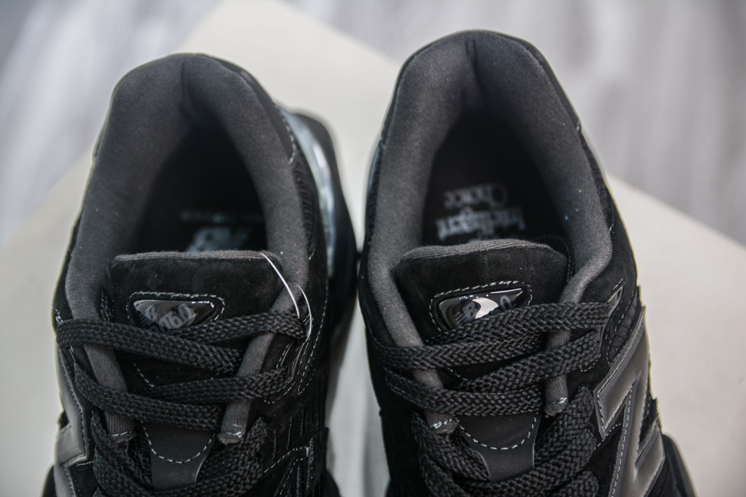 New Balance Sneakers-216