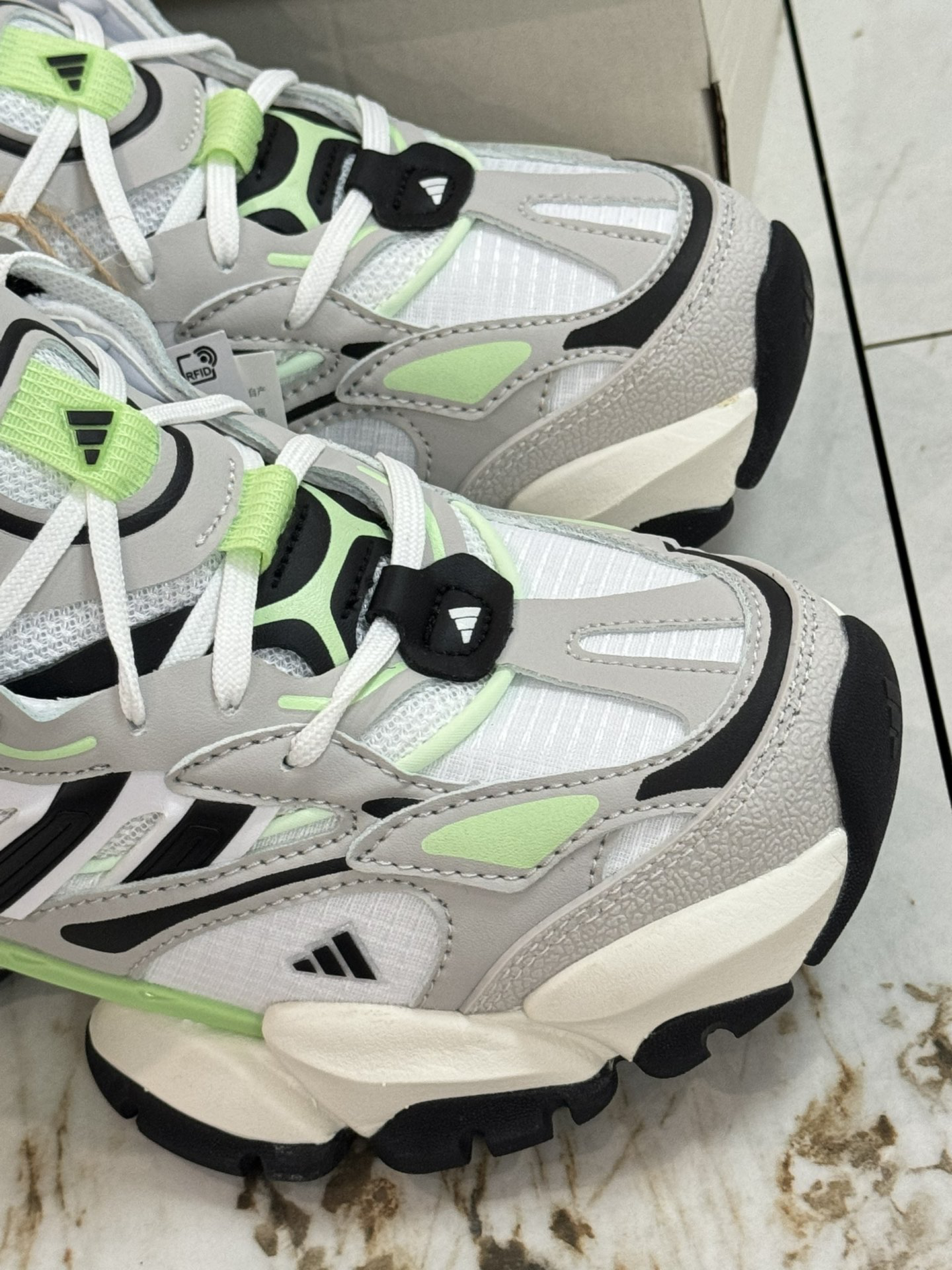 Adidas Sneakers-131