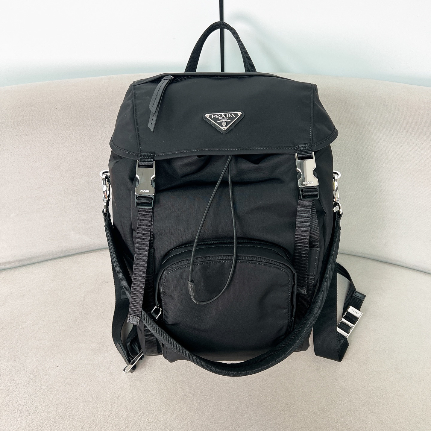 Prada bag-6