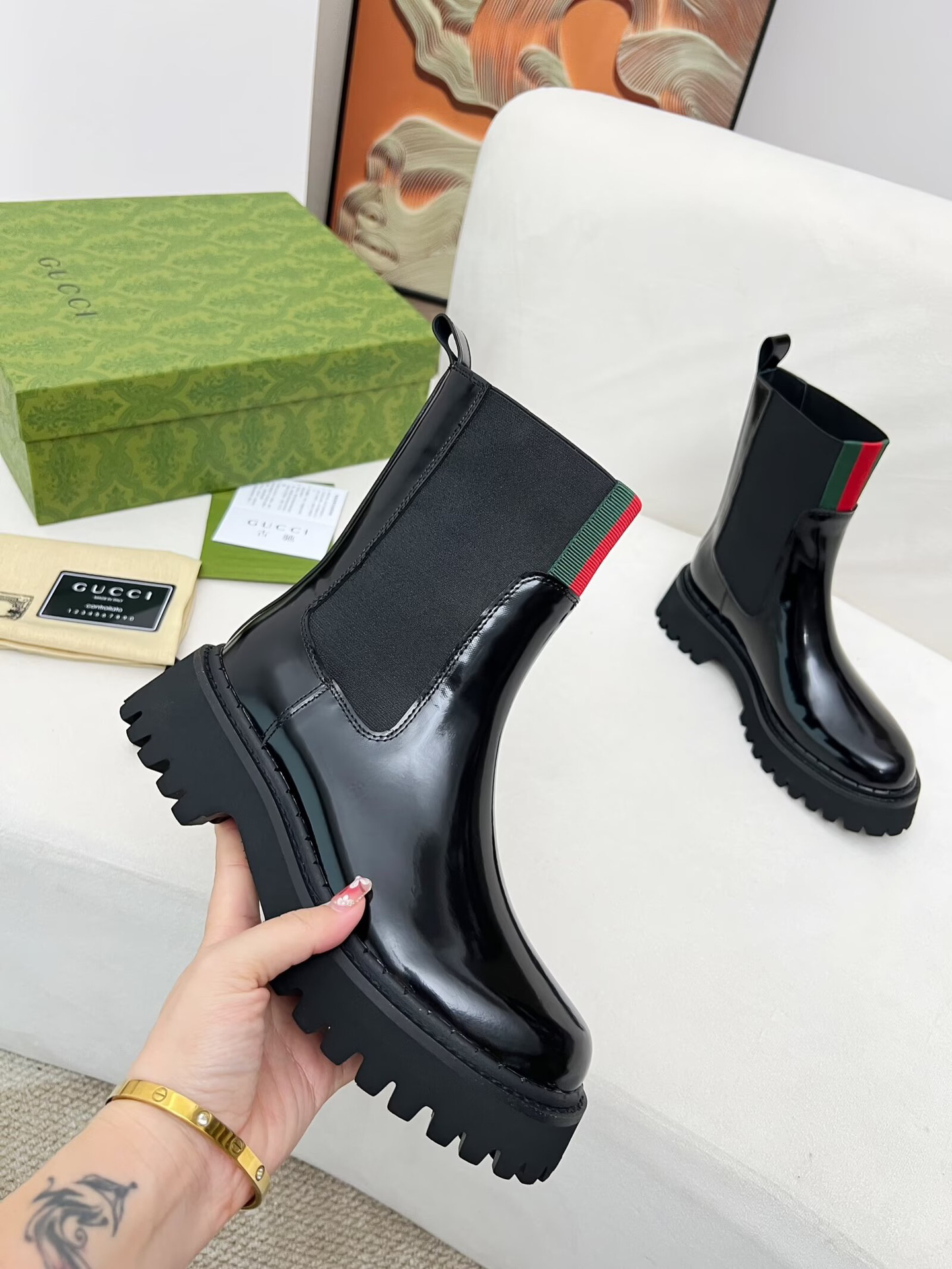 Gucci women's leather shoes-6