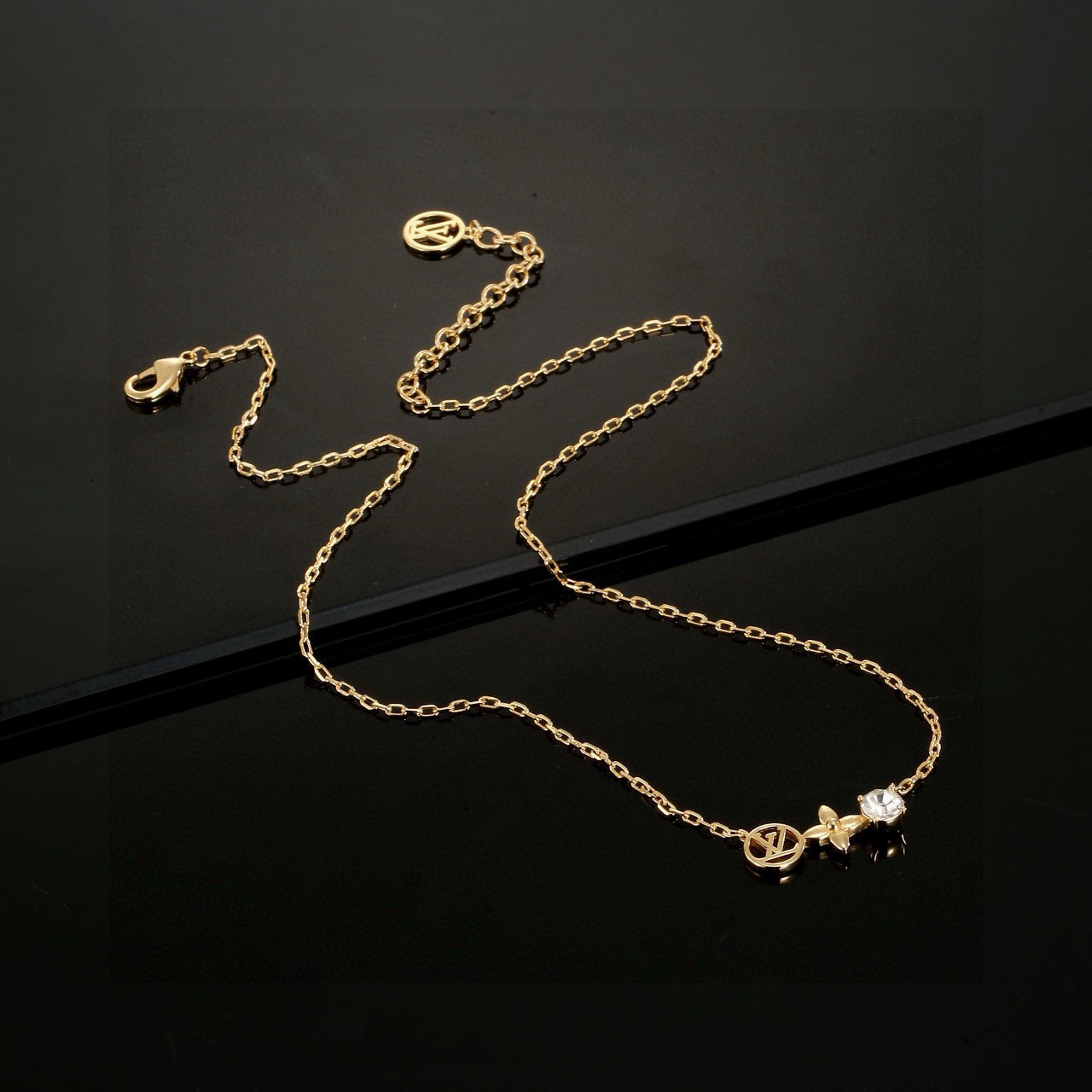 LV necklace-61