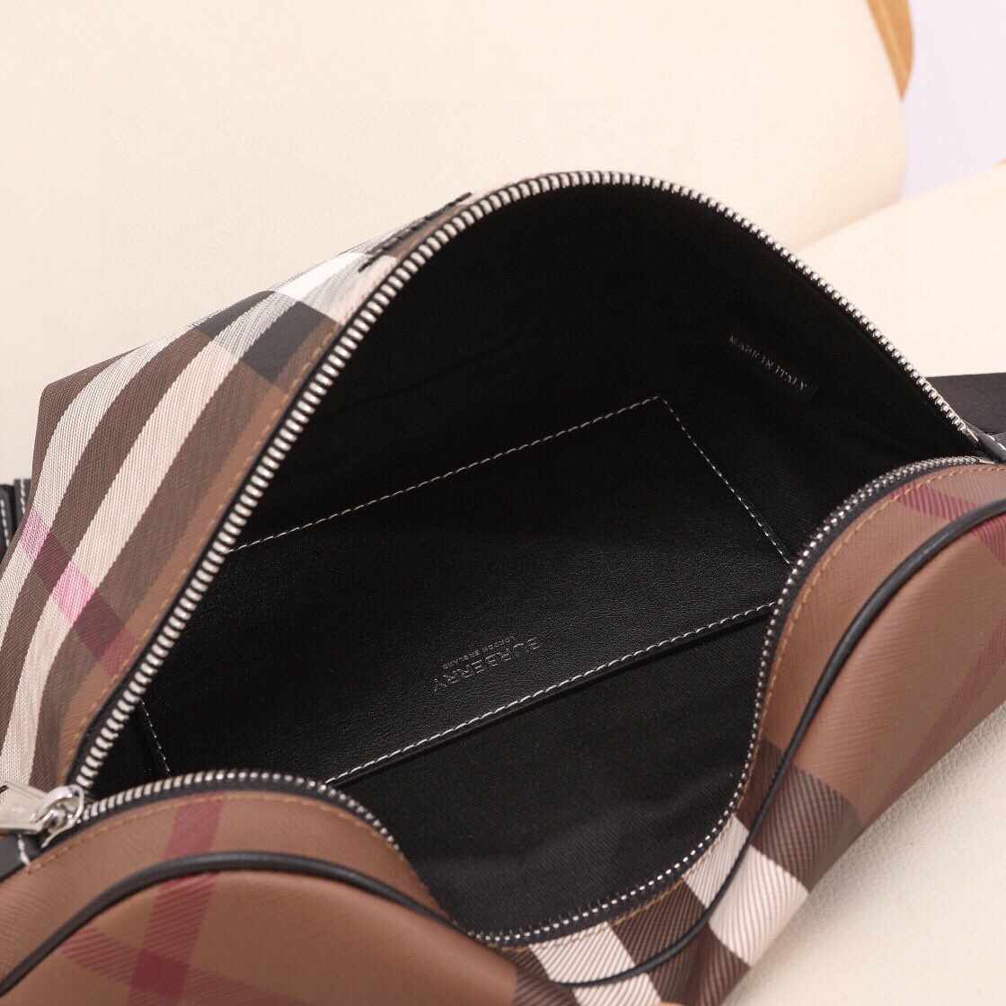 Burberry bag-82