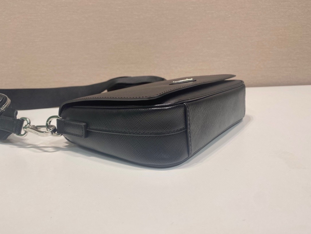 Prada bag-140