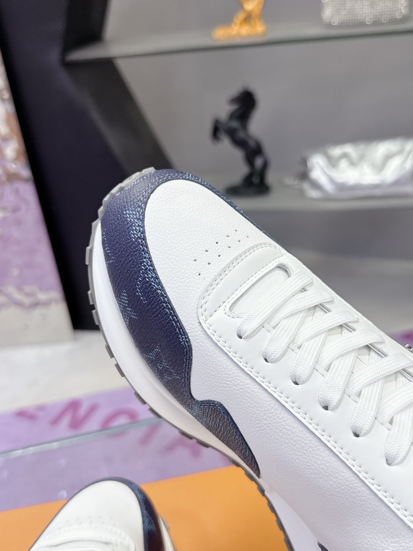 Lv Sneakers-9
