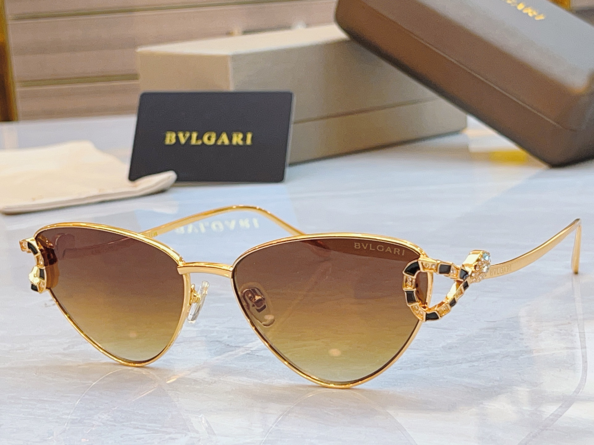 BV glasses-70