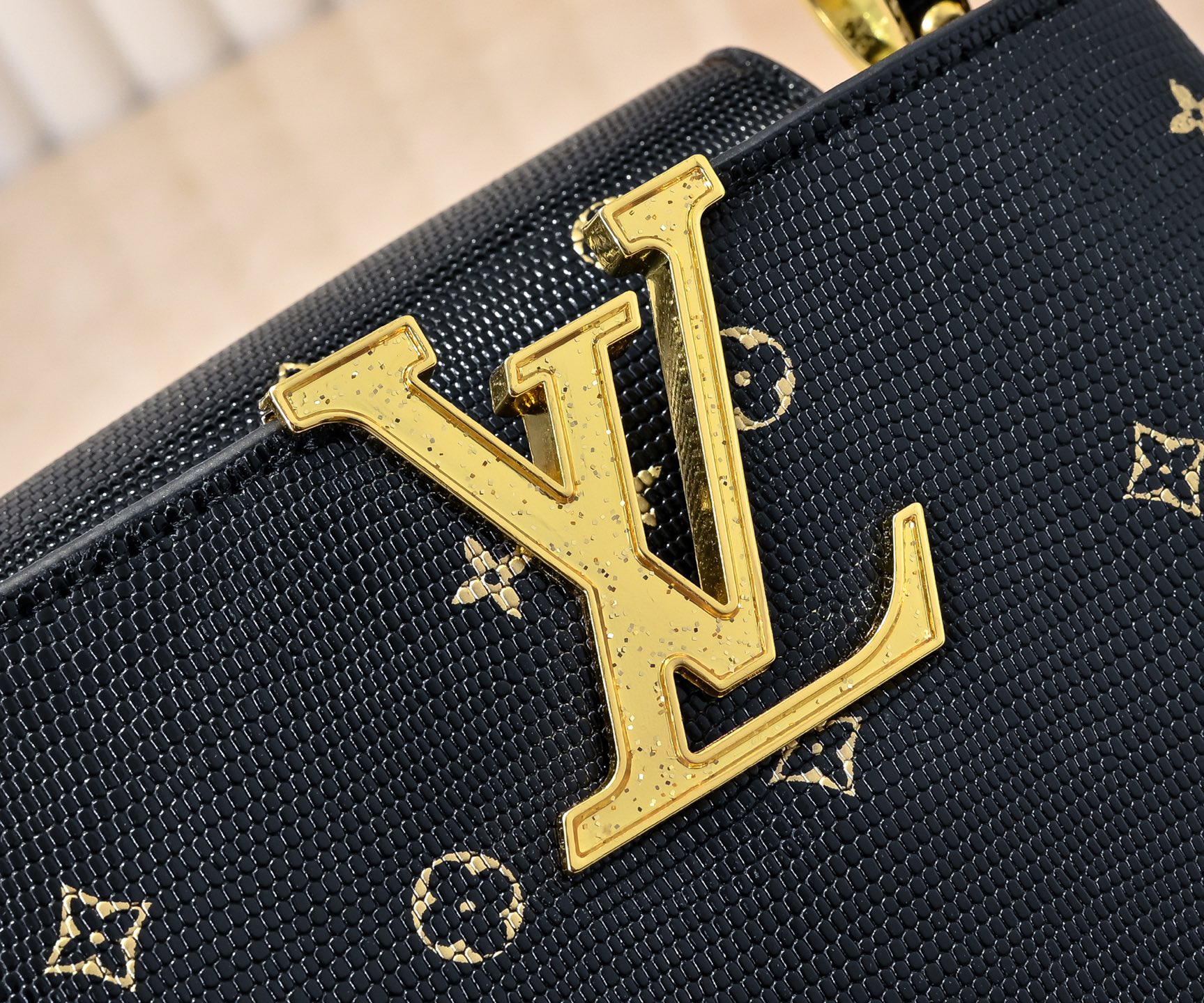 Louis Vuitton bag-148