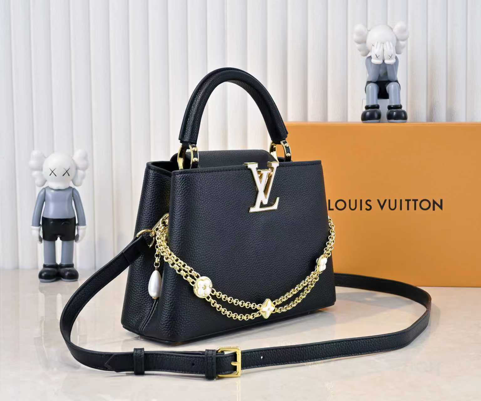Louis Vuitton bag-140