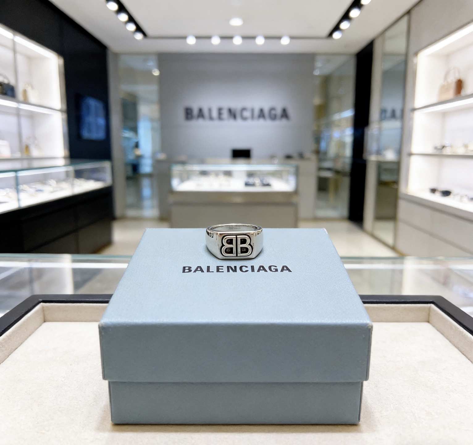 Balenciaga ring-23