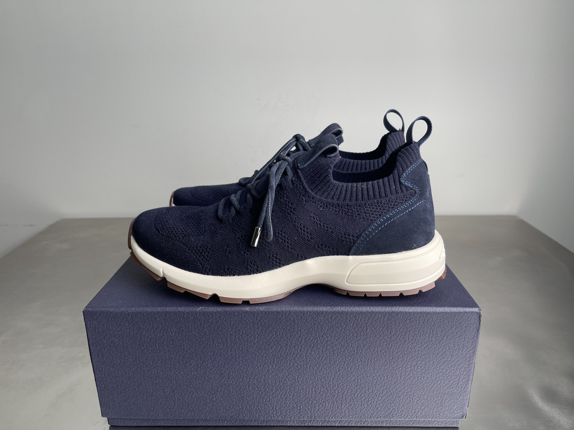 Dior Sneakers-151